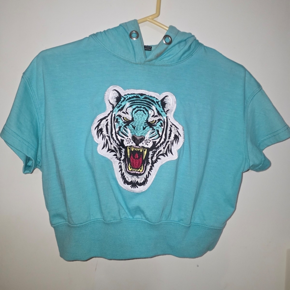 ICON Turquoise Short-Sleeve Hoodie with Tiger Patch